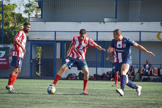 约束雷霆的 约束雷霆的